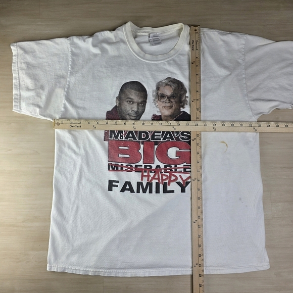 Vintage Tyler Perry Madea’s Family Reunion Shirt Size XL STAINS - Picture 3 of 10